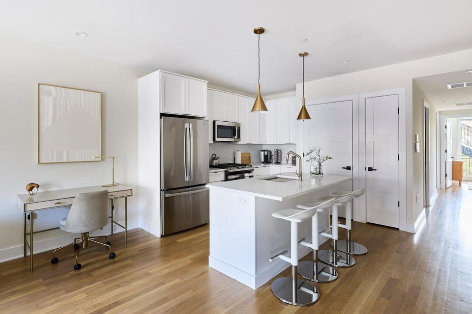 Kitchen or kitchenette, Other, Dining area