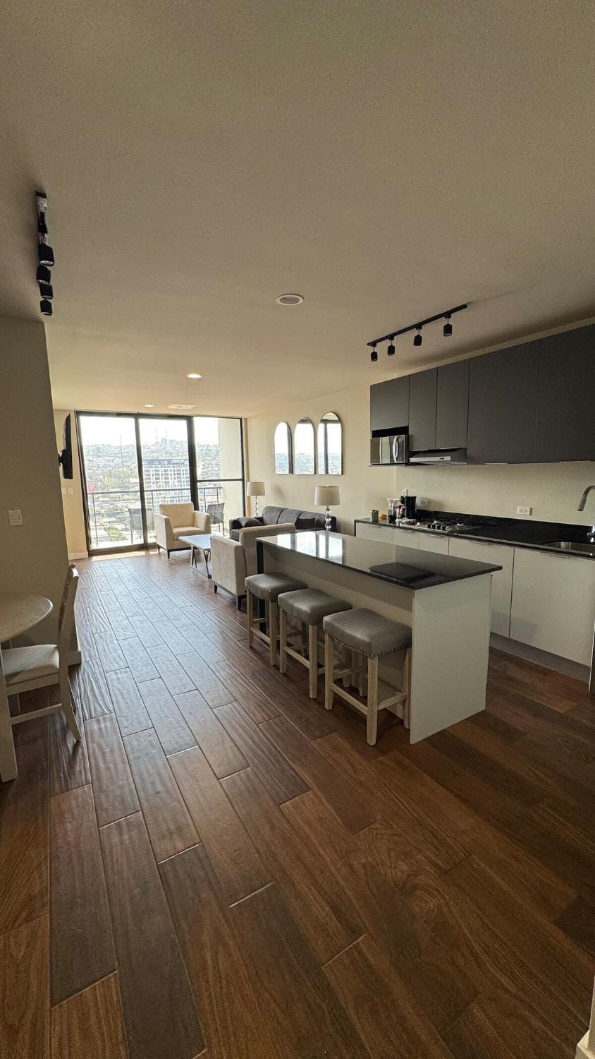 SIE7E NEW Condo Apartment in Tijuana