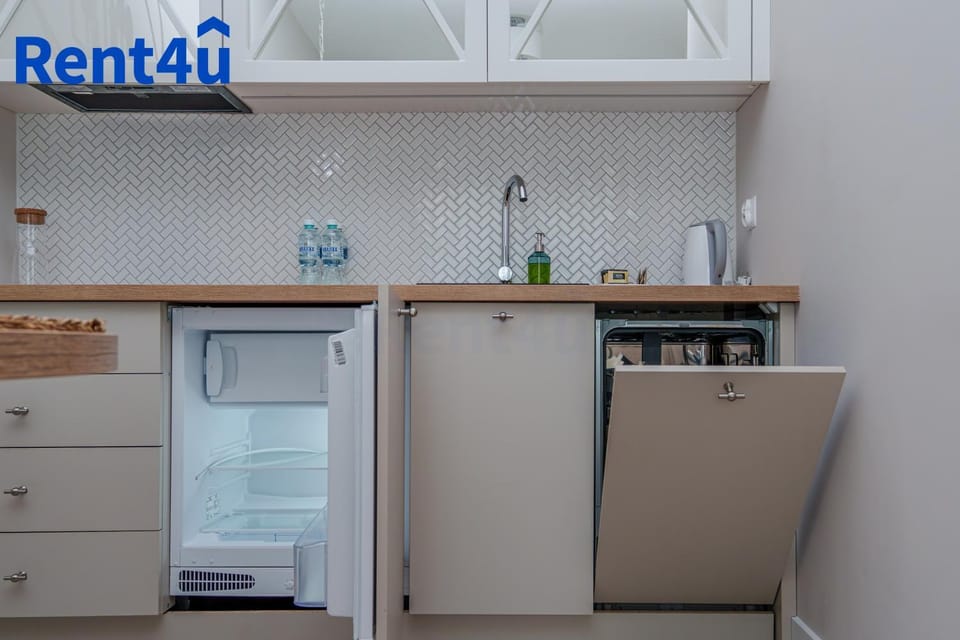 Lake House - Aparthotel Nad Zatoką by Rent4You Apartment hotel in Poland