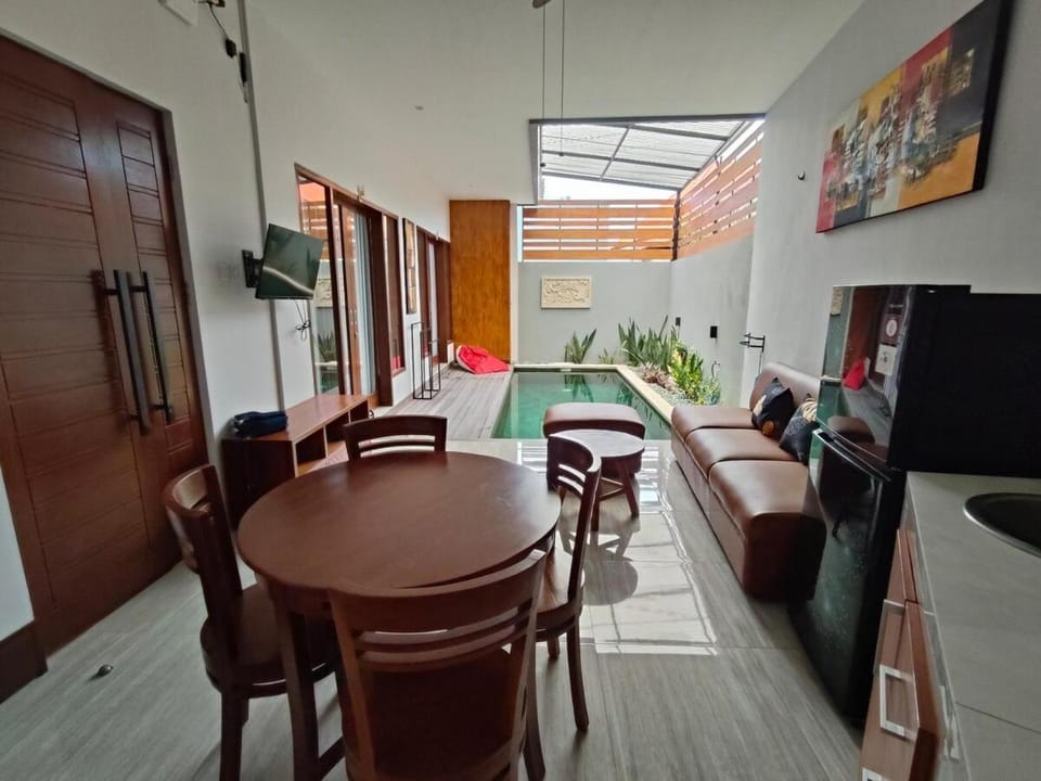"Sashiamara" Minimalist residence, 2 bedrooms Villa in Denpasar