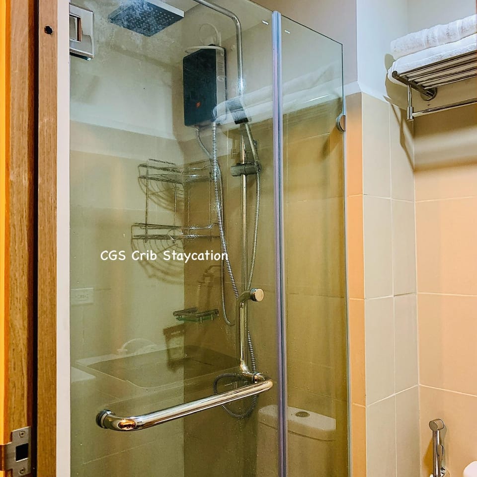 Coast Residences CGS Crib Staycation Apartment in Pasay