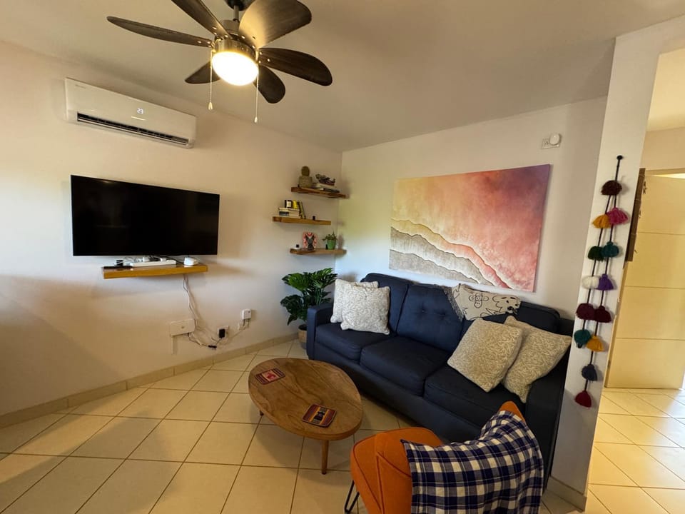 Charming Nook Second Floor Condo with Rooftop House in Coco
