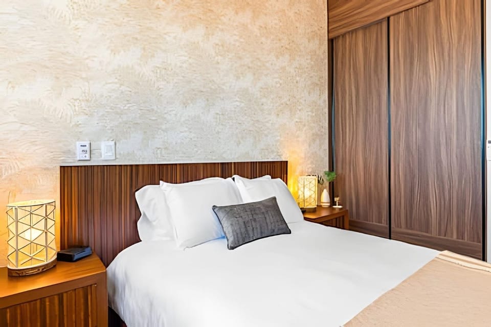 View (from property/room), Photo of the whole room, Bedroom