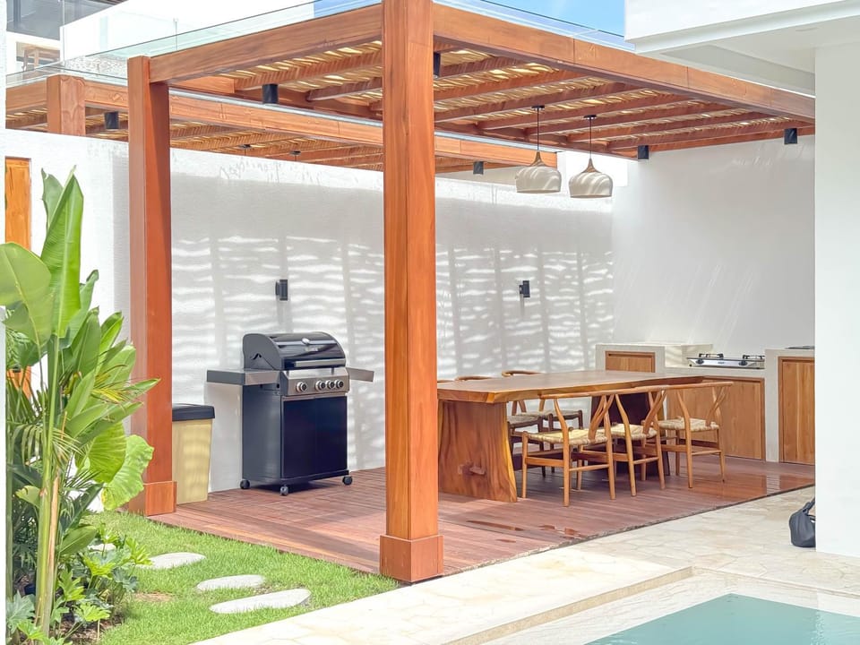 Patio, BBQ facilities, Kitchen or kitchenette, Dining area