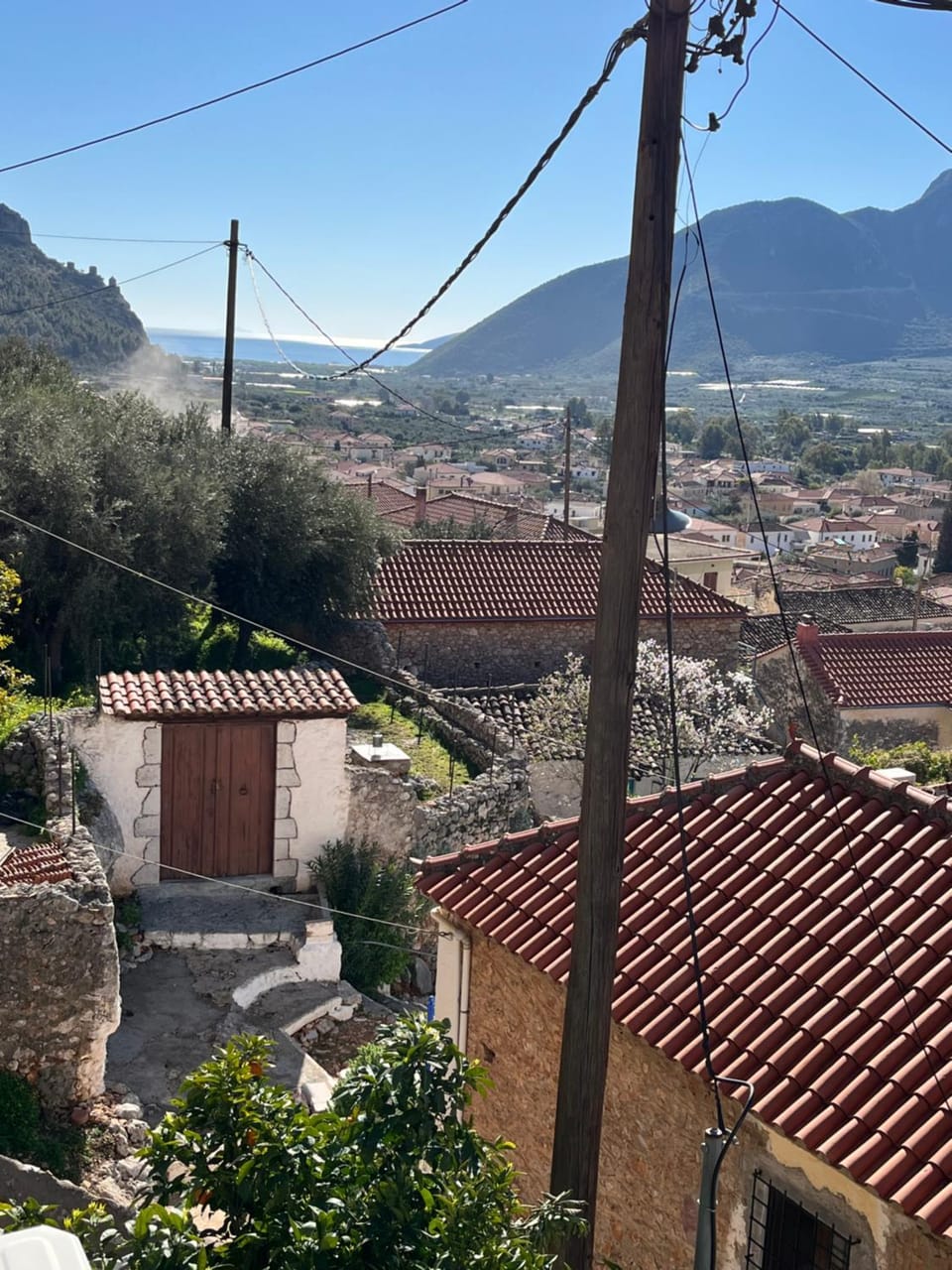 Sunshine 1 Apartment in Leonidio