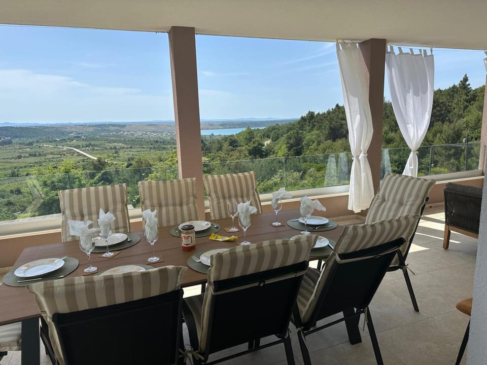 Hill Apartment in Zadar County