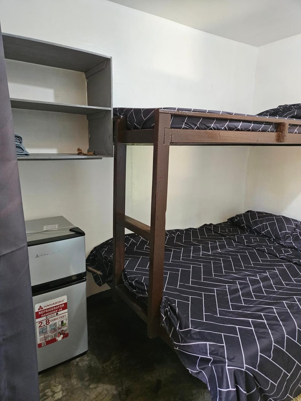 Bed, Photo of the whole room, Bedroom, bunk bed