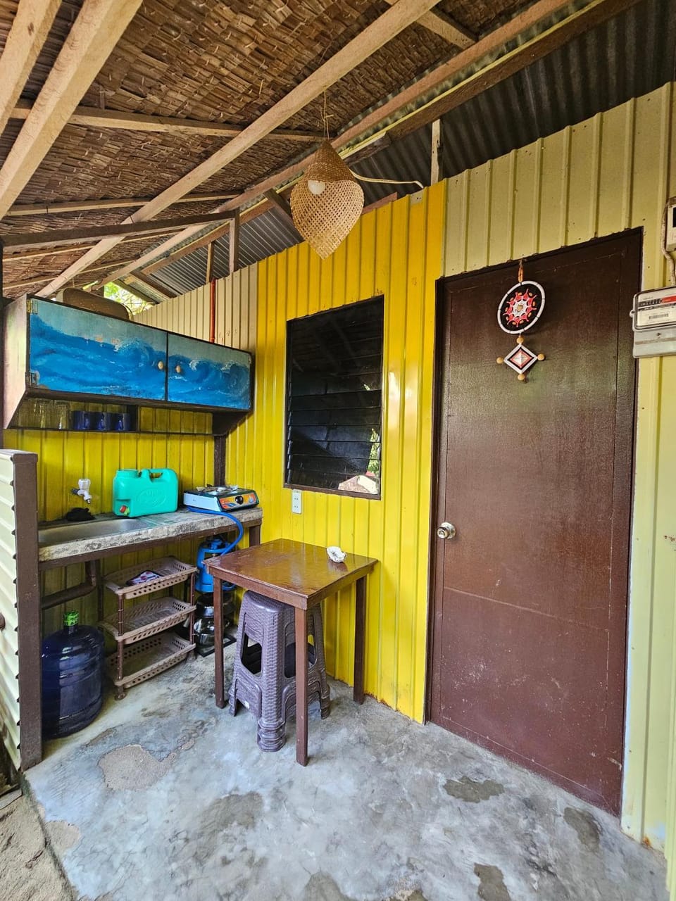 Kitchen or kitchenette, Dining area, minibar
