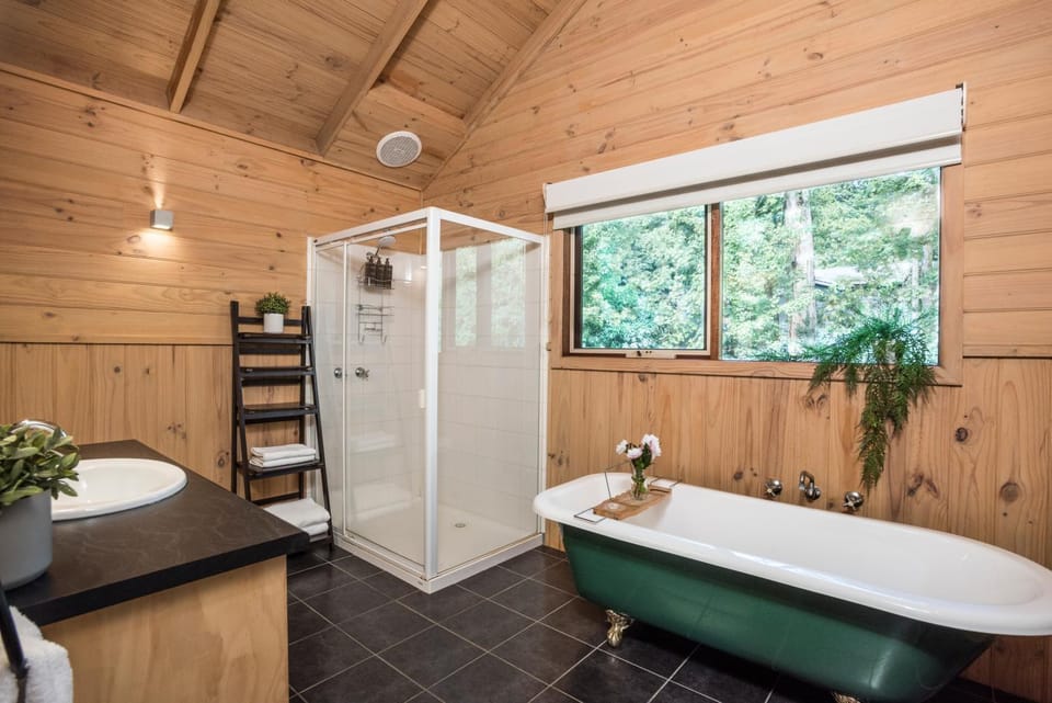 Bathroom, Bath
