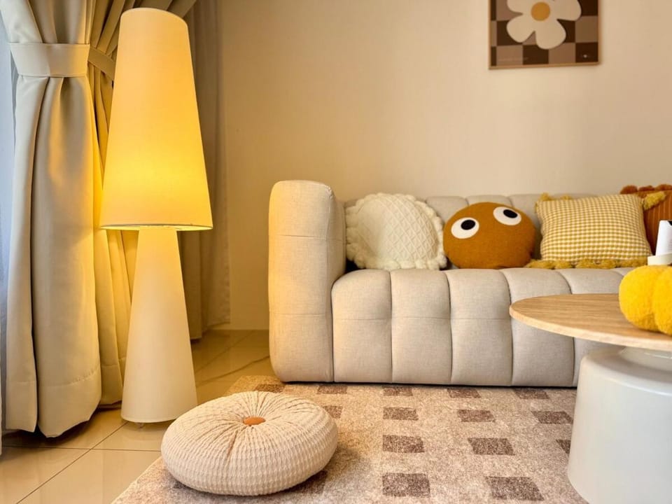 Tropicana 218 Macalister #softcreamy #InfinityPool #7pax #3BR2bath #Quality well maintained #Private host Apartment in George Town