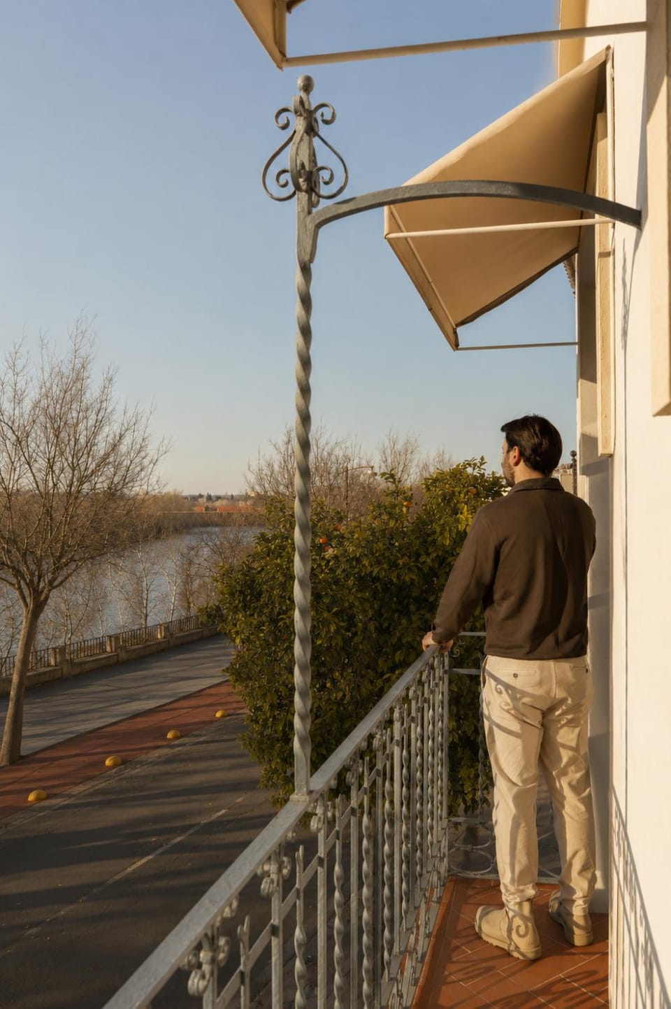 View (from property/room), Balcony/Terrace, River view