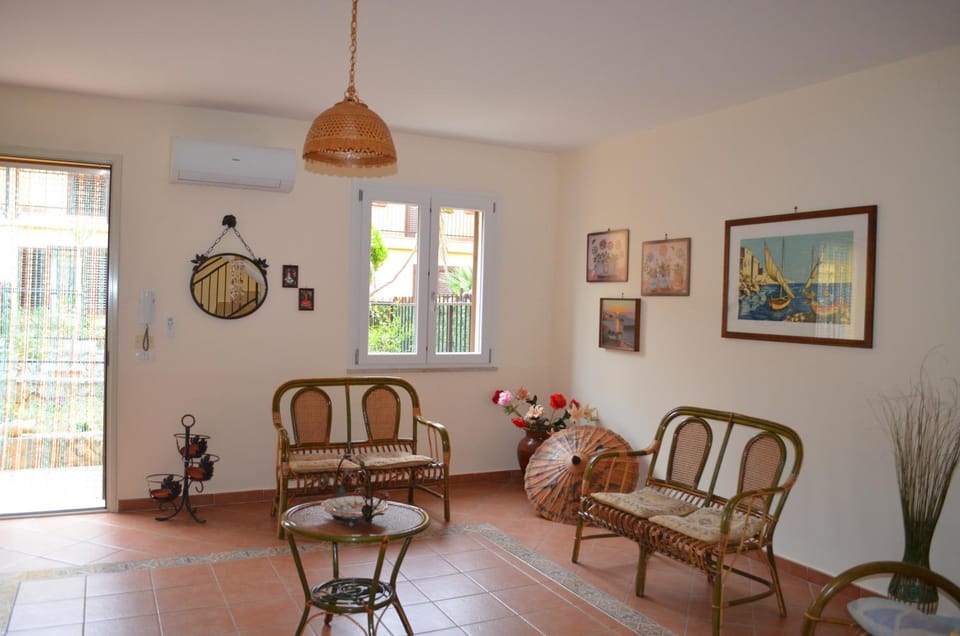 Seating area