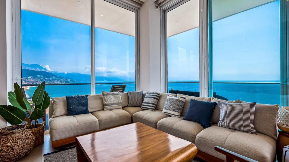 Seating area, Mountain view, Sea view