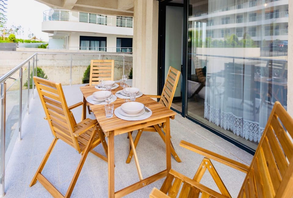 Hubix Suites - Casa del Mar C2 Apartment in Constanta