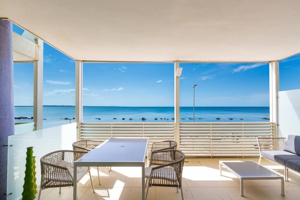 Balcony/Terrace, Living room, Sea view