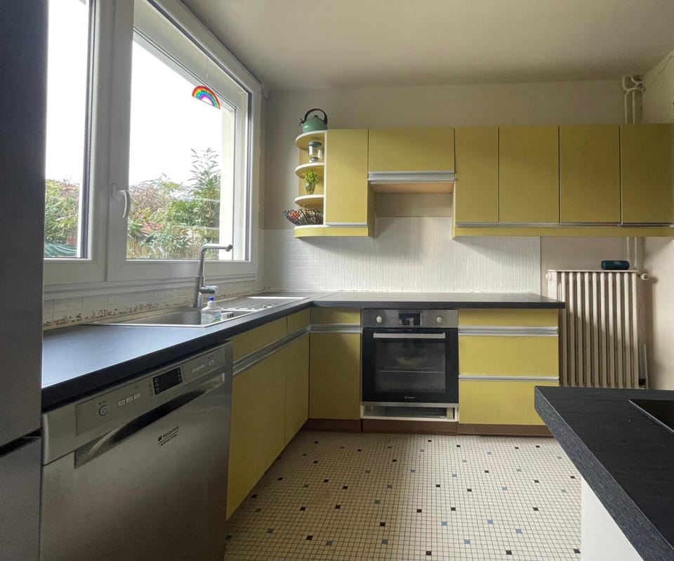 Maison Mambo Vacation rental in Île-de-France