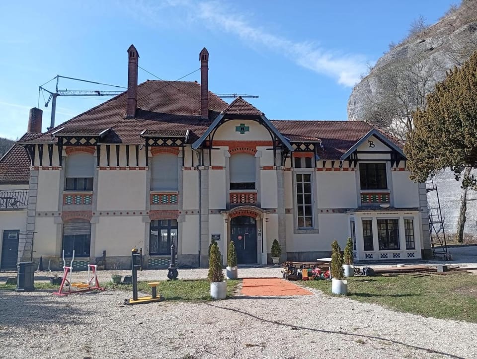 EVASION LOUE #6 x2 people "La BRIQUERIE" Bed and Breakfast in Switzerland