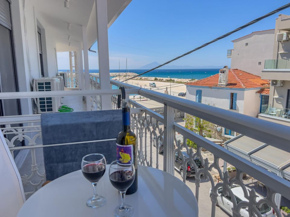 Luxury Rooms Naoum - Adults only Apartment in Limenaria