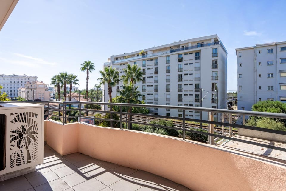 View (from property/room), Balcony/Terrace