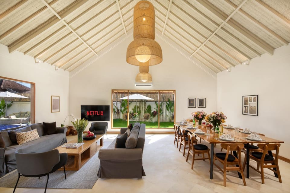 TV and multimedia, Living room, Seating area