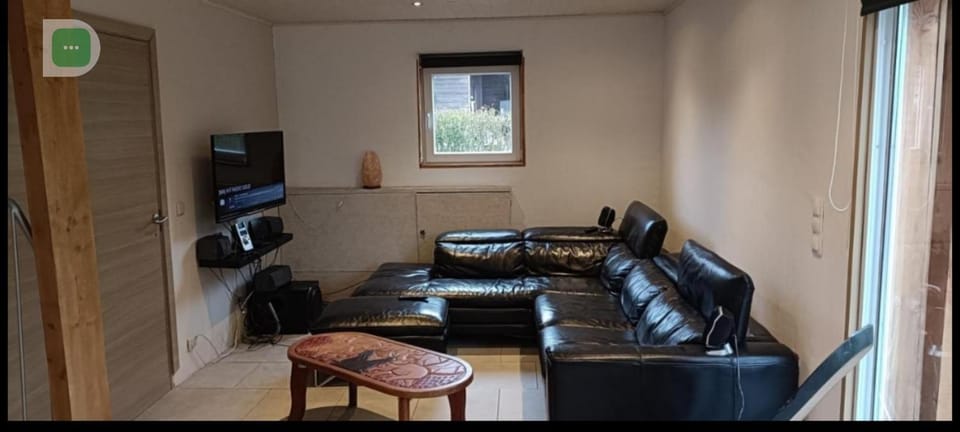 Chalet 5 personnes avec piscine Chalet in Belgium