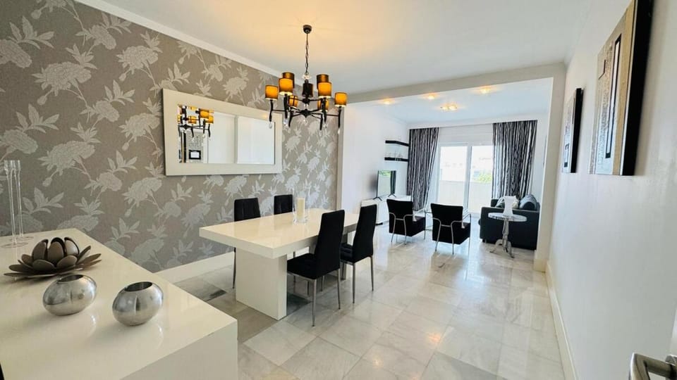 Room City Estepona Mirador Apartment in Estepona