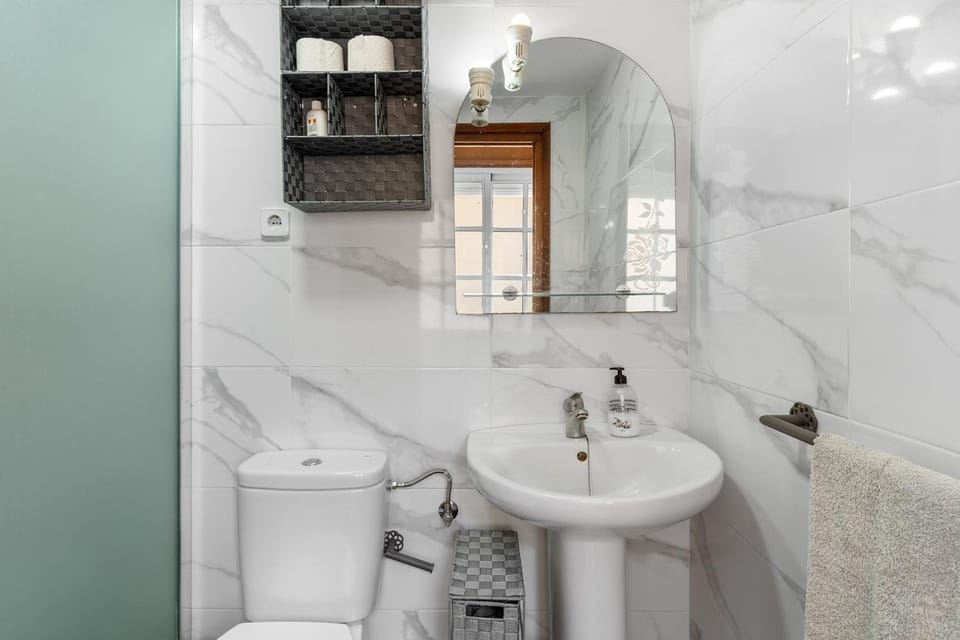 Bathroom, Living room