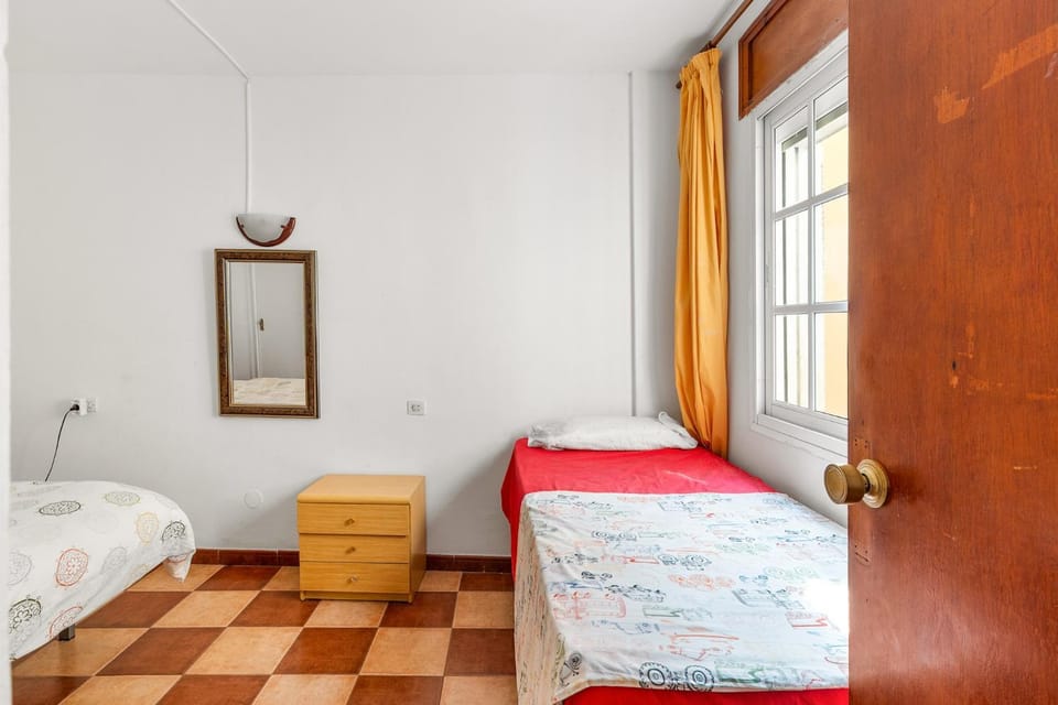 Living room, Bedroom