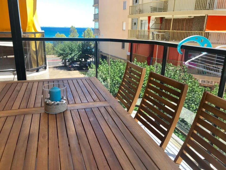 MEDDAYS Apartamento GAVINES Apartment in Miami Platja