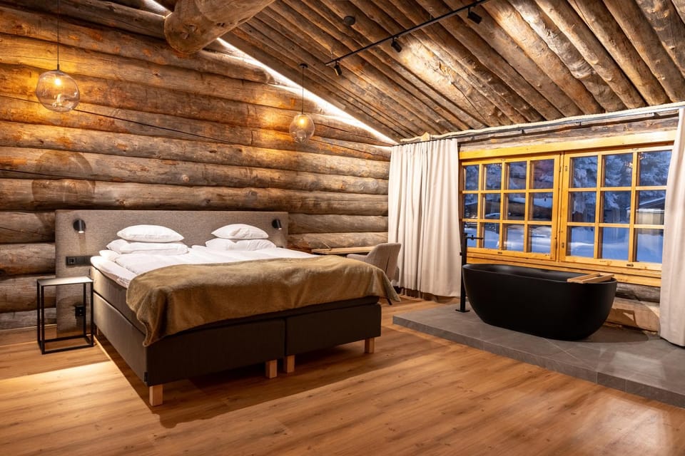 Bed, Photo of the whole room, Bedroom, Bath
