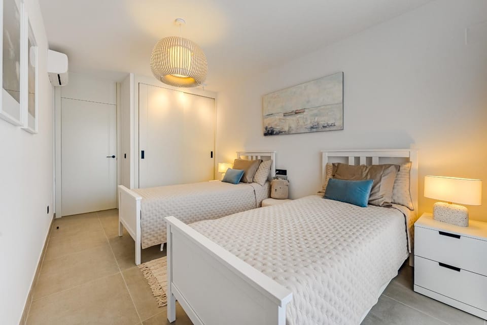 Oceanfront Oasis - Stunning beach view apartment Apartment in Abona