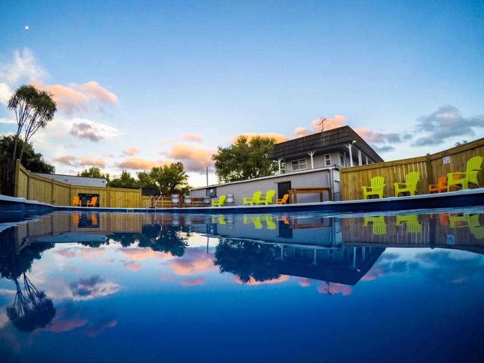 People, Activities, Summer, Swimming pool, Sunset, Family