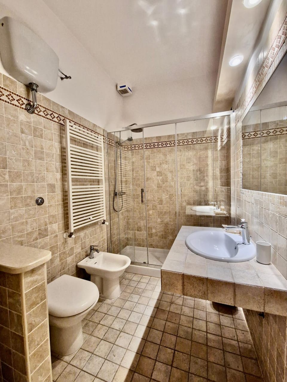 Shower, Bathroom