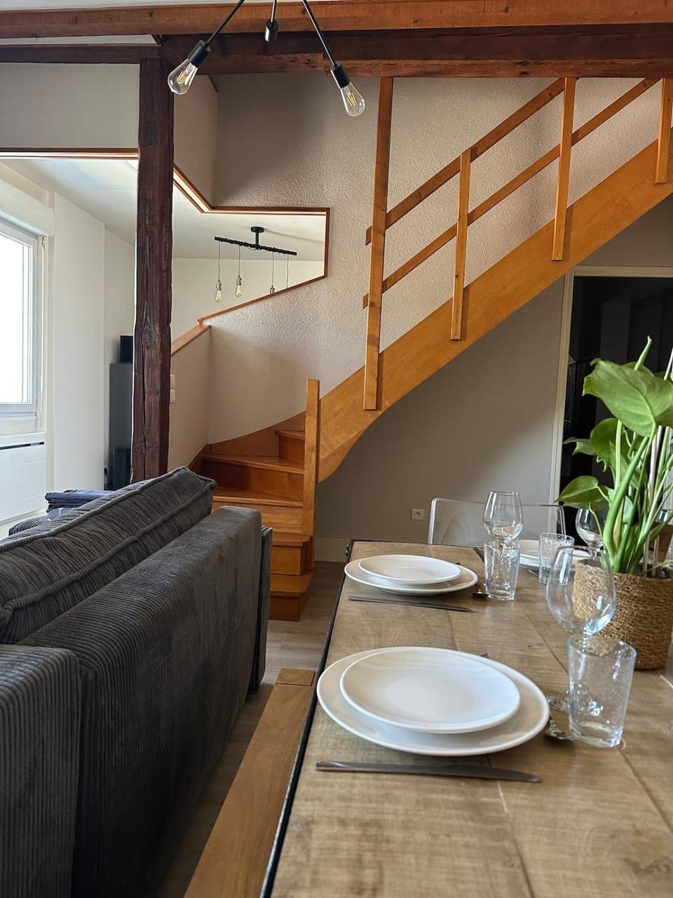 Duplex hyper centre Saint-Vit! Apartment in Jura