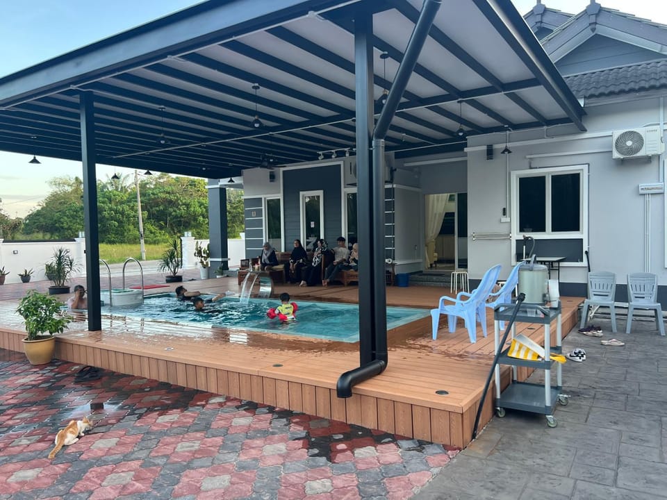 Patio, Day, Pool view, Swimming pool