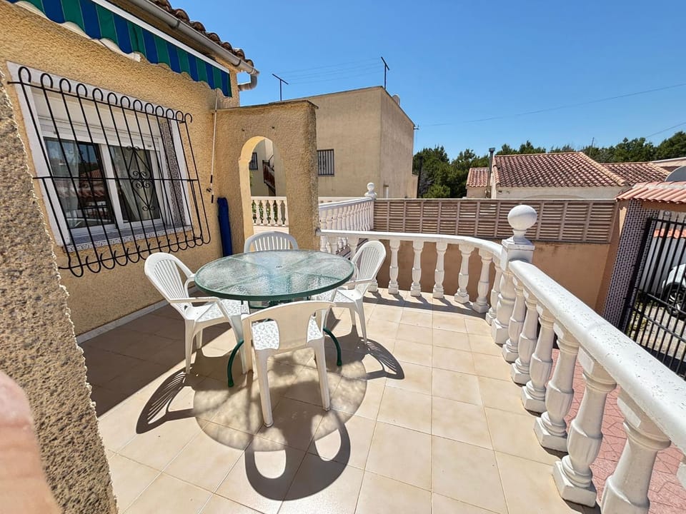 Casa Braktia House in Vega Baja del Segura