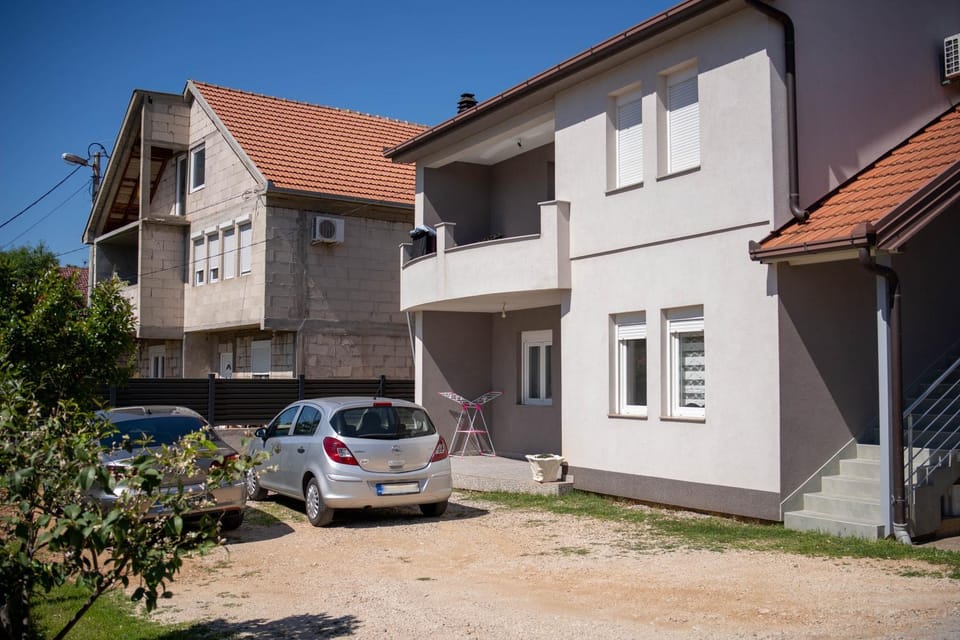 Property building, Parking