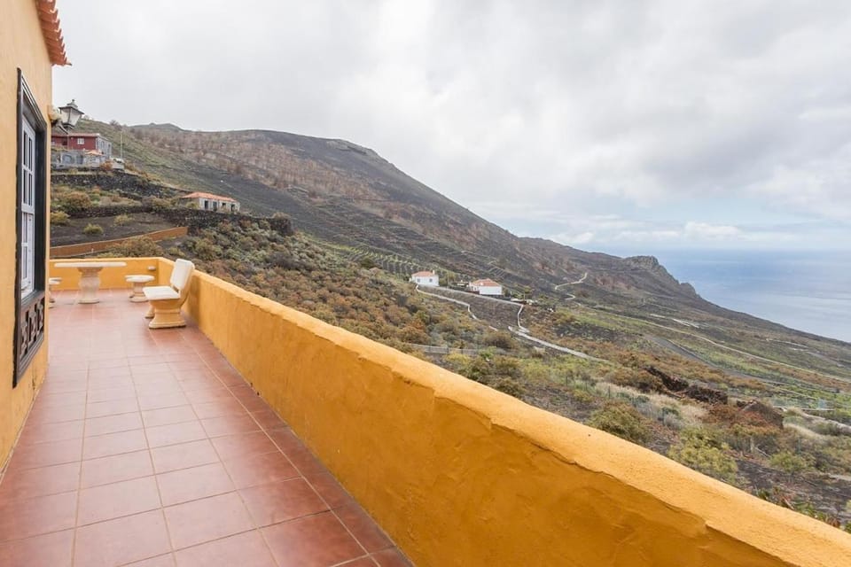 GuestReady - Colon Eva Apartment in La Palma