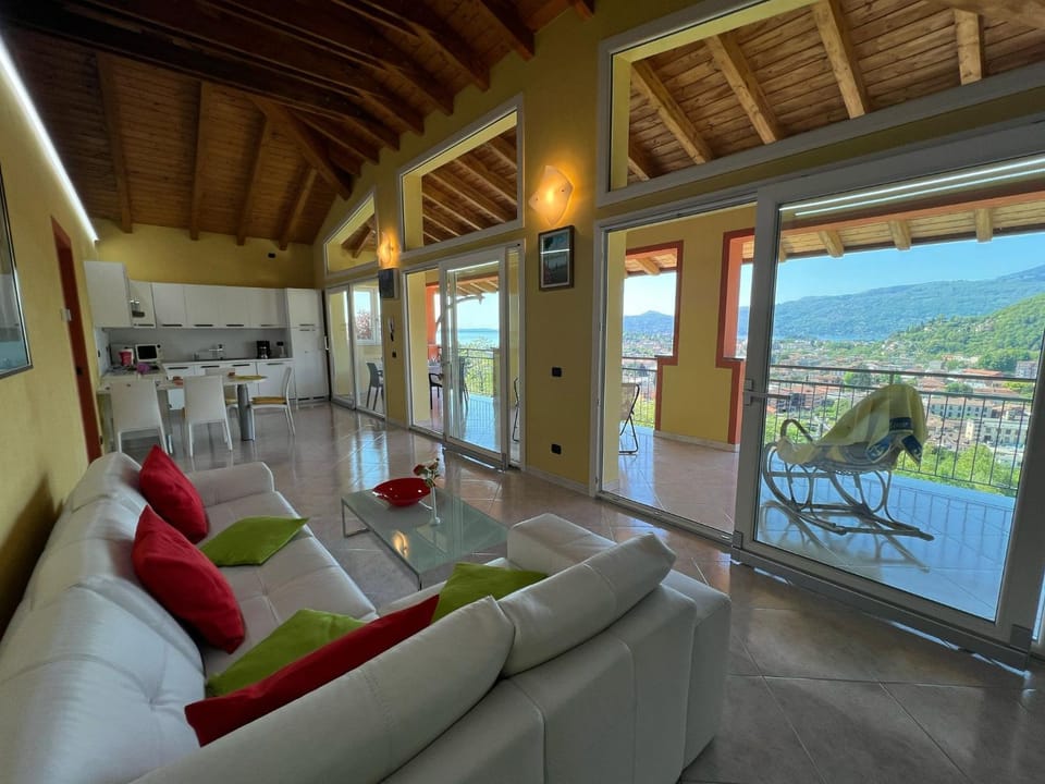 Penthouse Valentino Apartment in Canton of Ticino