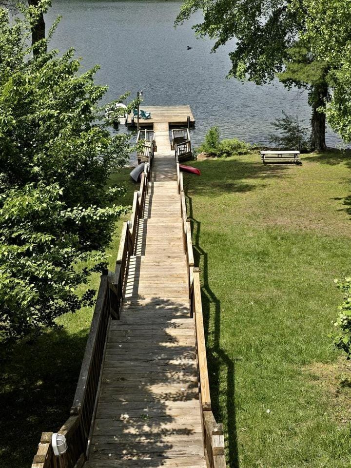 Mountain Lake House in North Carolina House in Lake Glenville