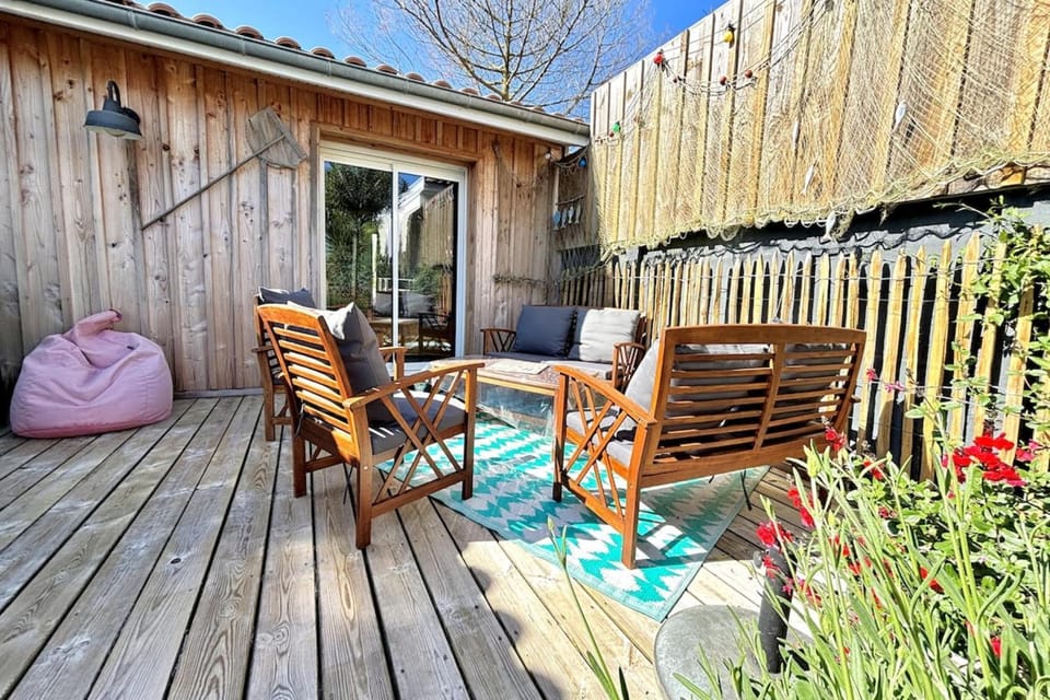 Air-conditioned house with swimming pool Villa in Gujan-Mestras