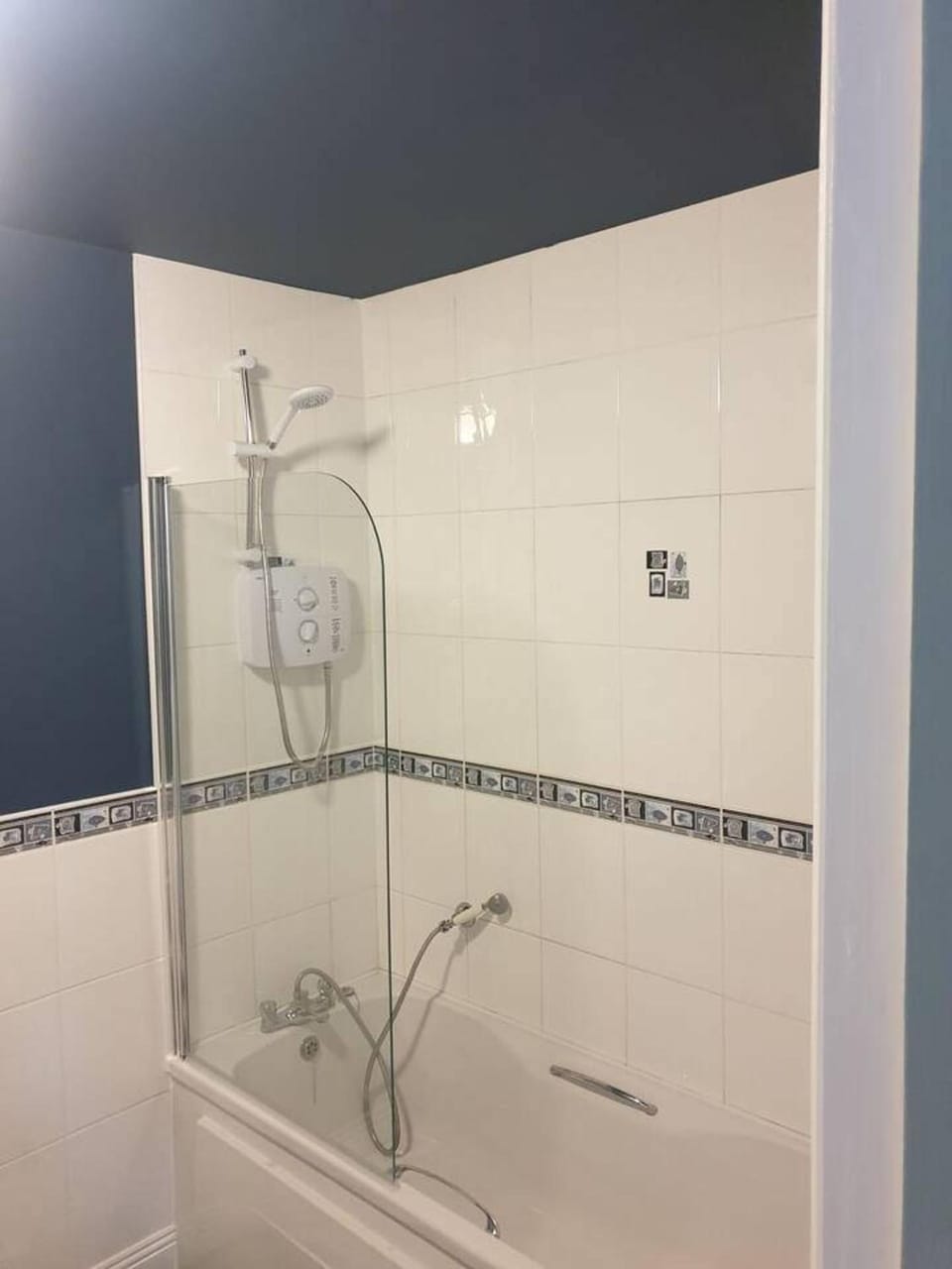 3Br Apartment - Sleeps 7 - Free Parking - Athy Apartment in Ireland