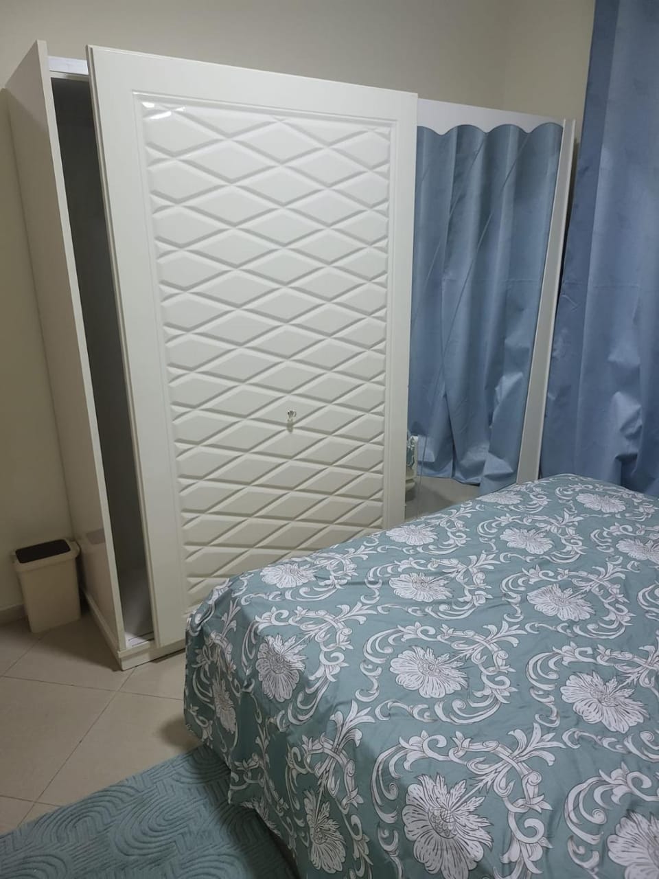 Canal Star 103 Apartment in Al Sharjah
