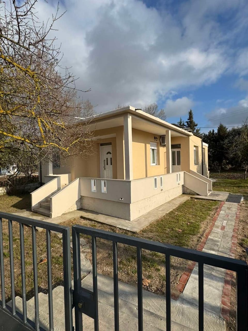 Property building, Garden