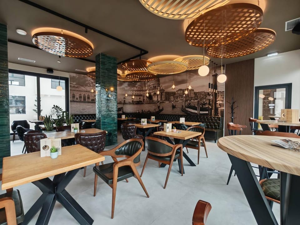 Lounge or bar