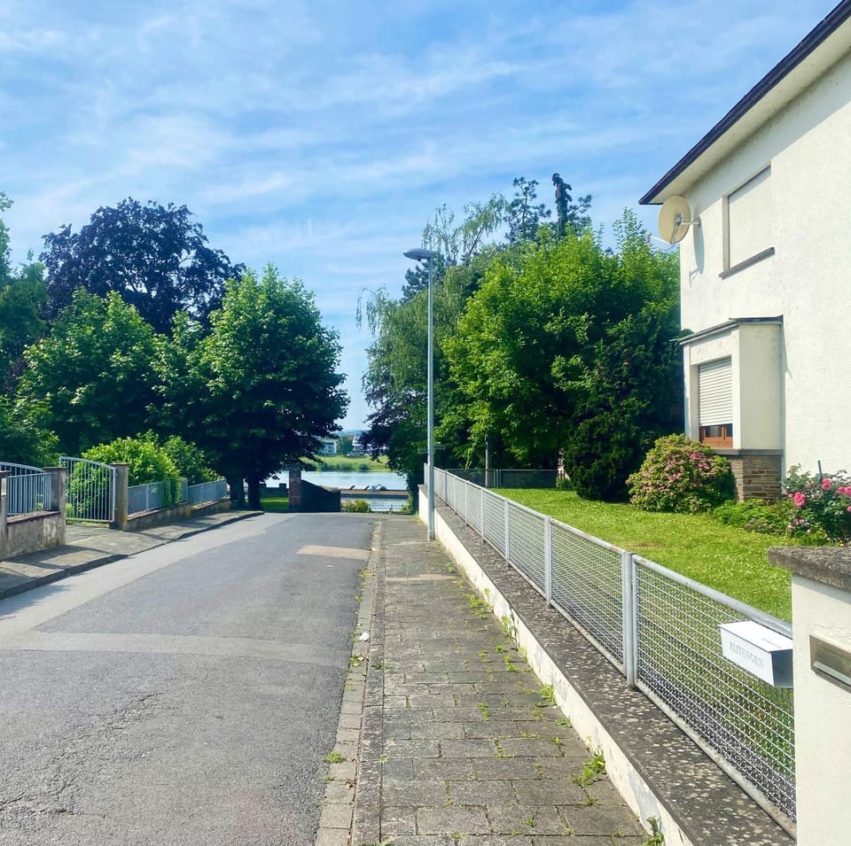 Property building, Neighbourhood, Street view