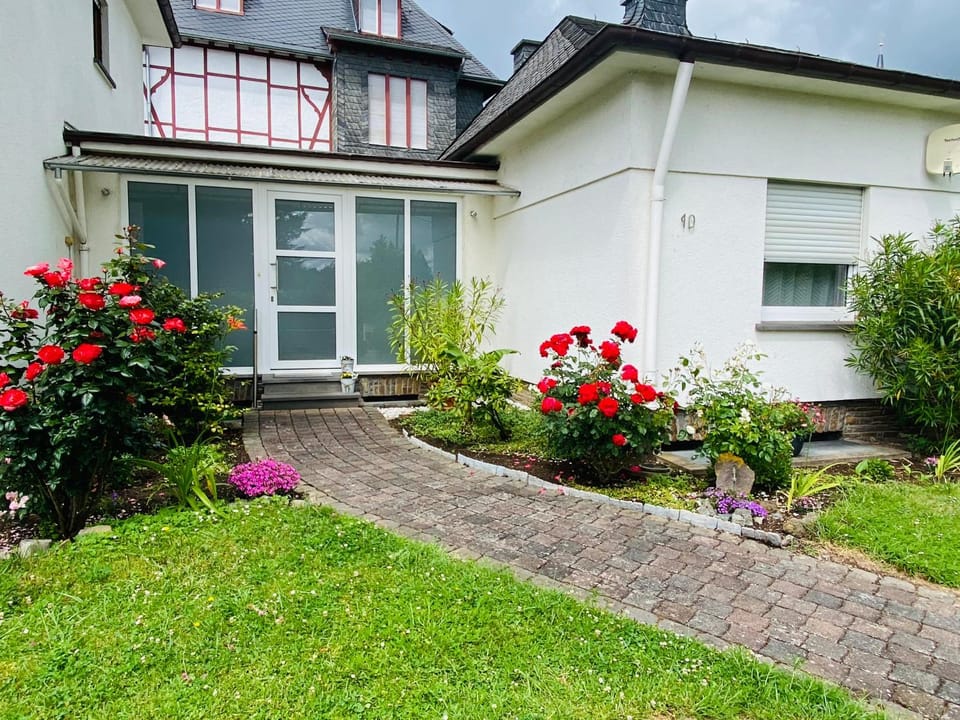 Ferienhaus Schmidt am Rhein Apartment in Rhineland-Palatinate