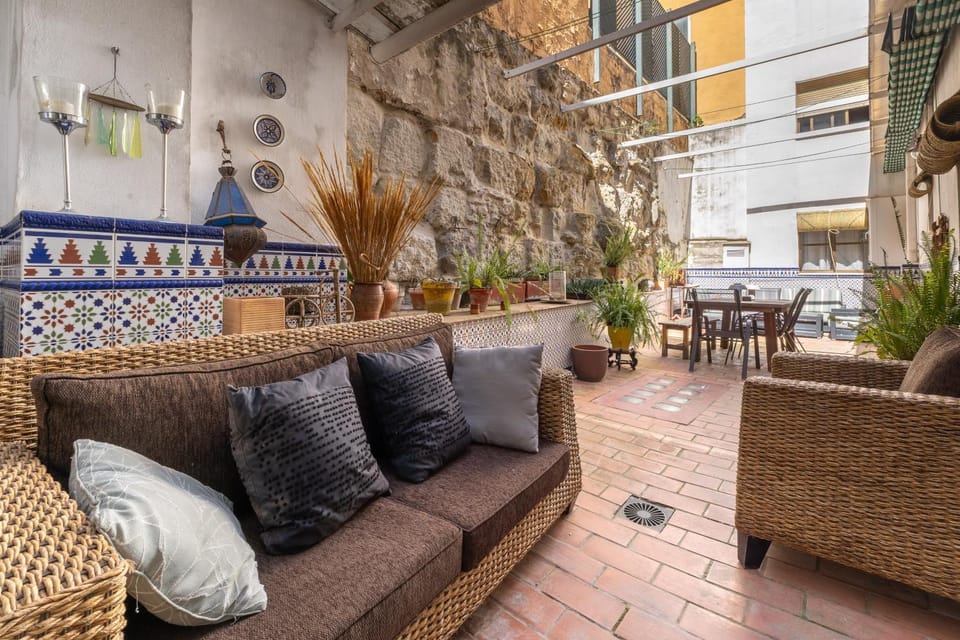 Patio, Day