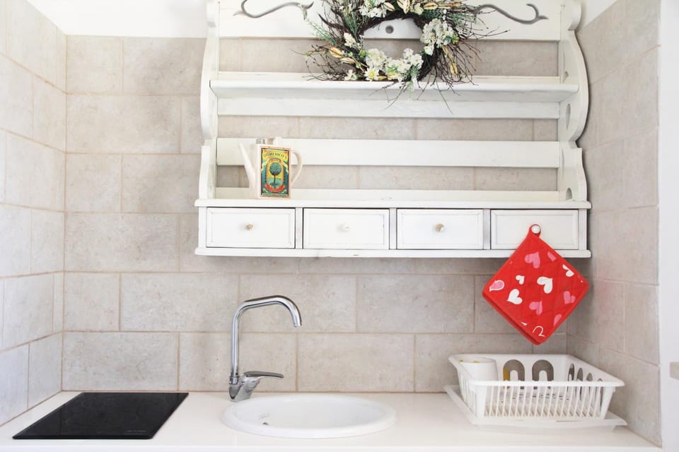 Coffee/tea facilities, Kitchen or kitchenette