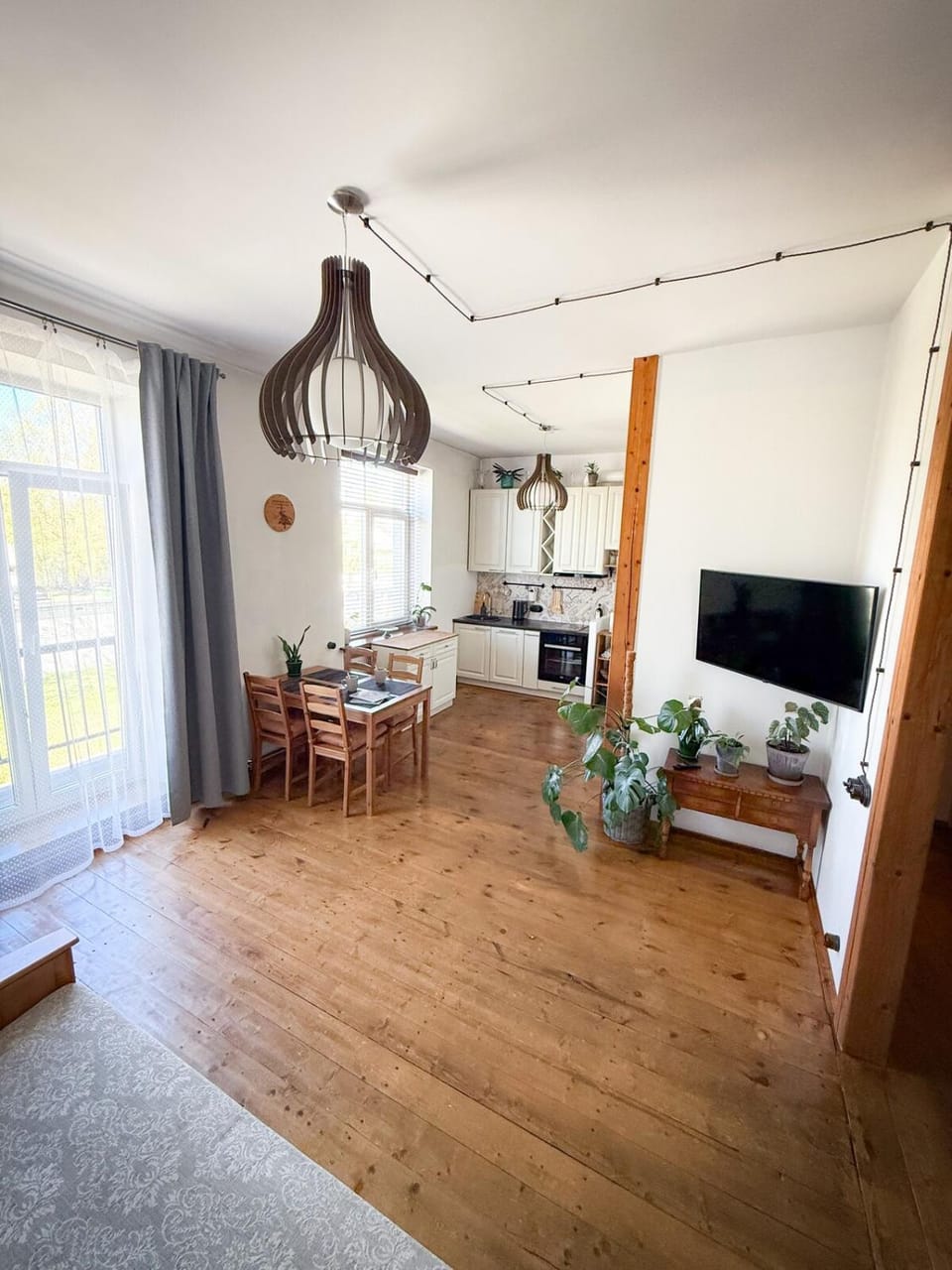 Communal lounge/ TV room